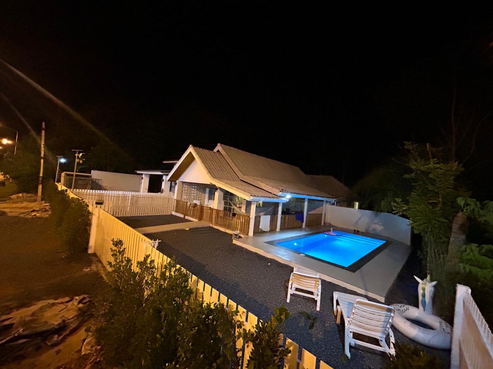 Villa 3 Bedroom & Loft Pool Copacolanta *