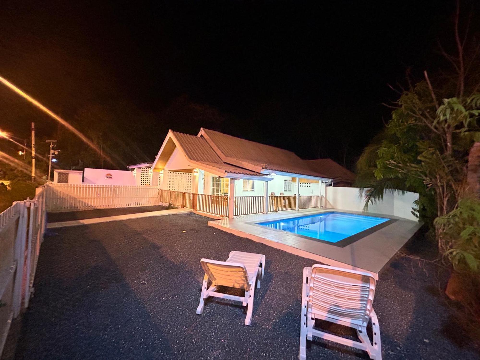 Villa 3 Bedroom & Loft Pool Copacolanta
